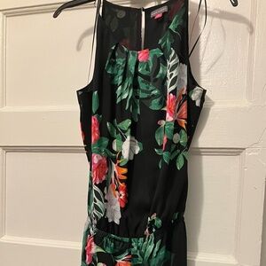 Vince Camuto silky jumpsuit Medium - Black with tropical flowers, pockets